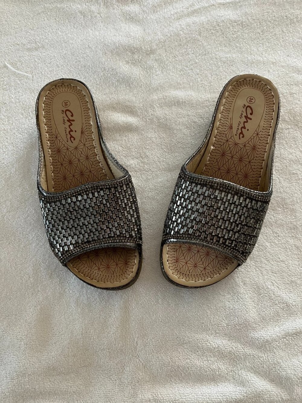 Chic by Lady Couture Sandals Women's EU Size 36, US Size 5.5 Fine Pewter